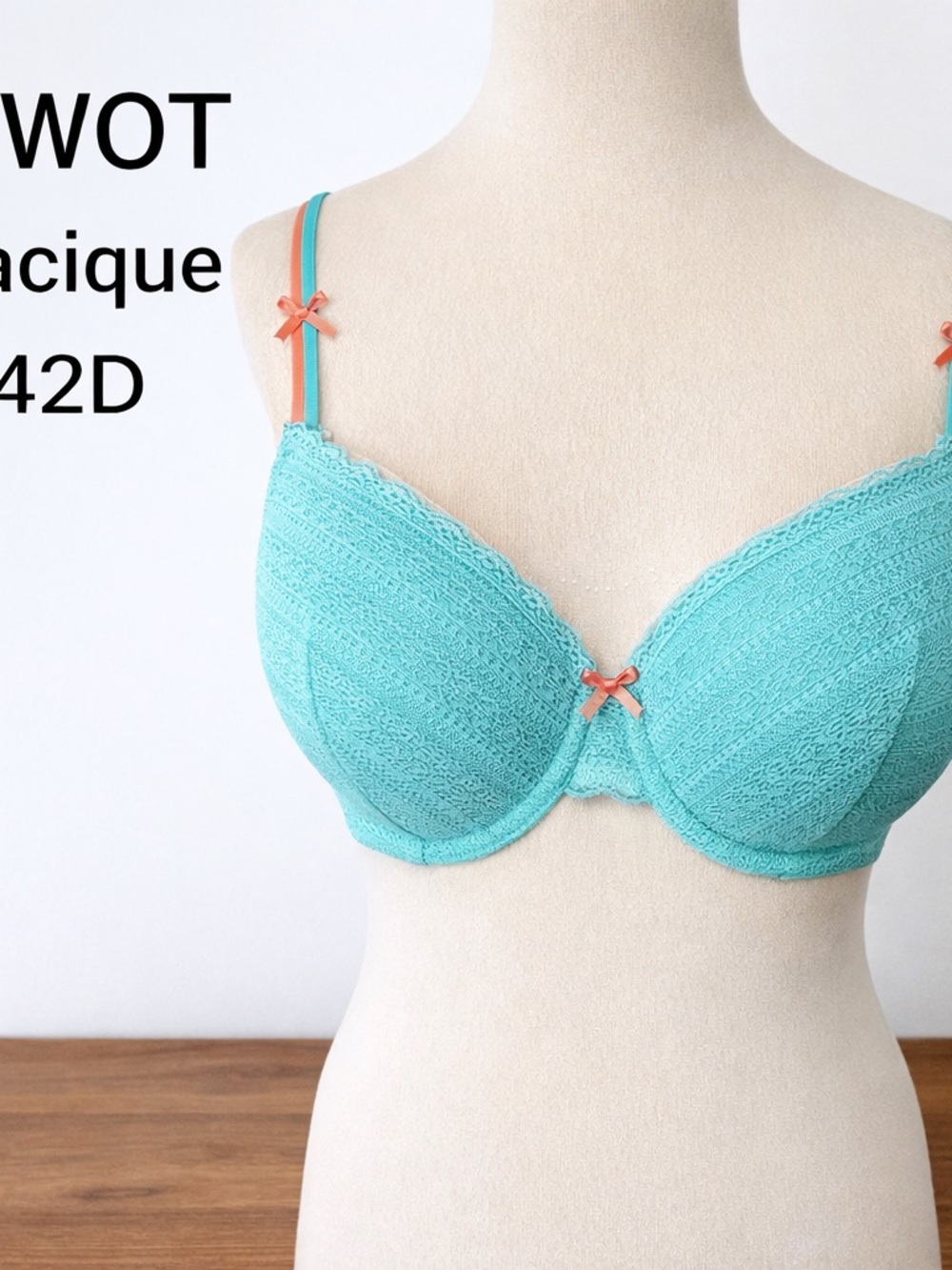 Cacique 42D Seafoam Green Lace Underwire Bra Coral Strap NWOT